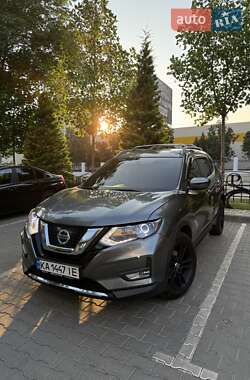 Внедорожник / Кроссовер Nissan Rogue 2017 в Одессе