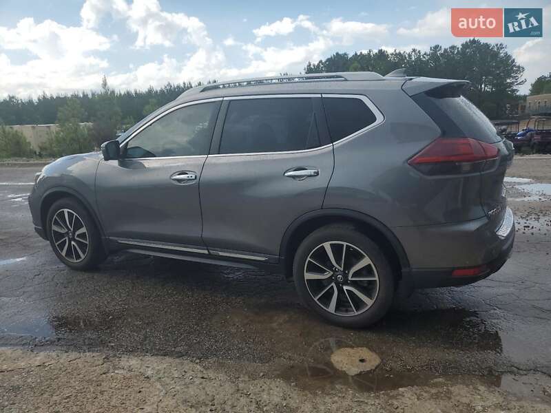 Внедорожник / Кроссовер Nissan Rogue 2019 в Тернополе