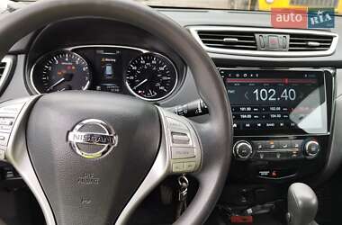 Позашляховик / Кросовер Nissan Rogue 2014 в 