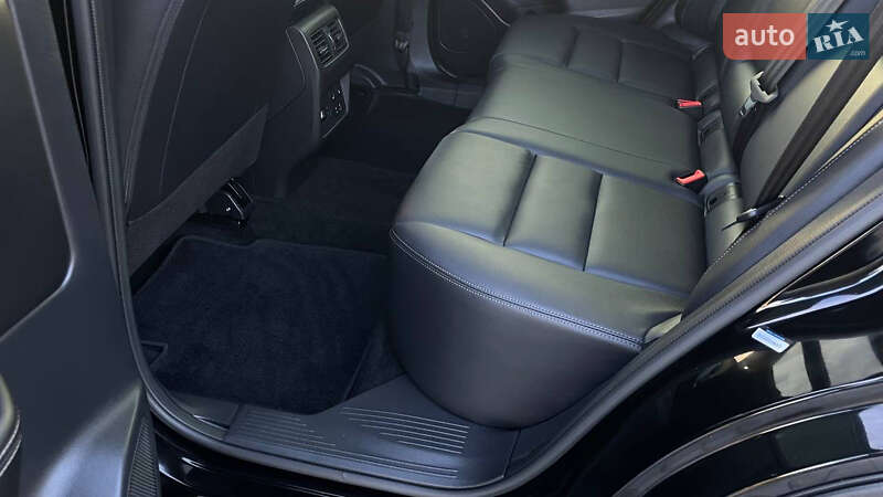 Внедорожник / Кроссовер Nissan Rogue 2023 в Дрогобыче