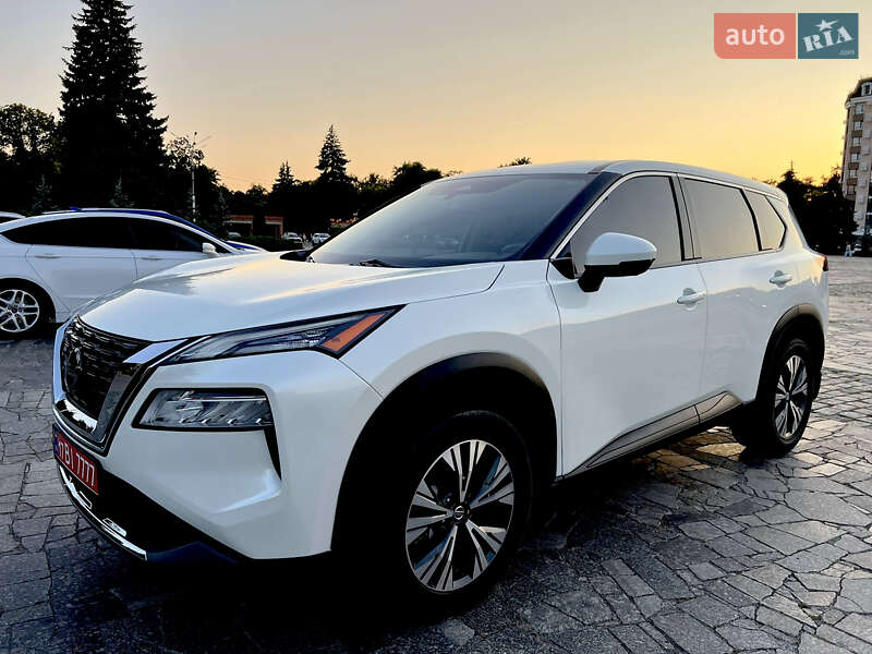 Внедорожник / Кроссовер Nissan Rogue 2021 в Кременчуге