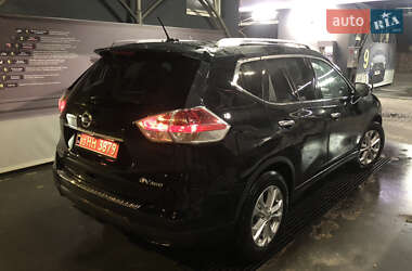 Позашляховик / Кросовер Nissan Rogue 2015 в Львові