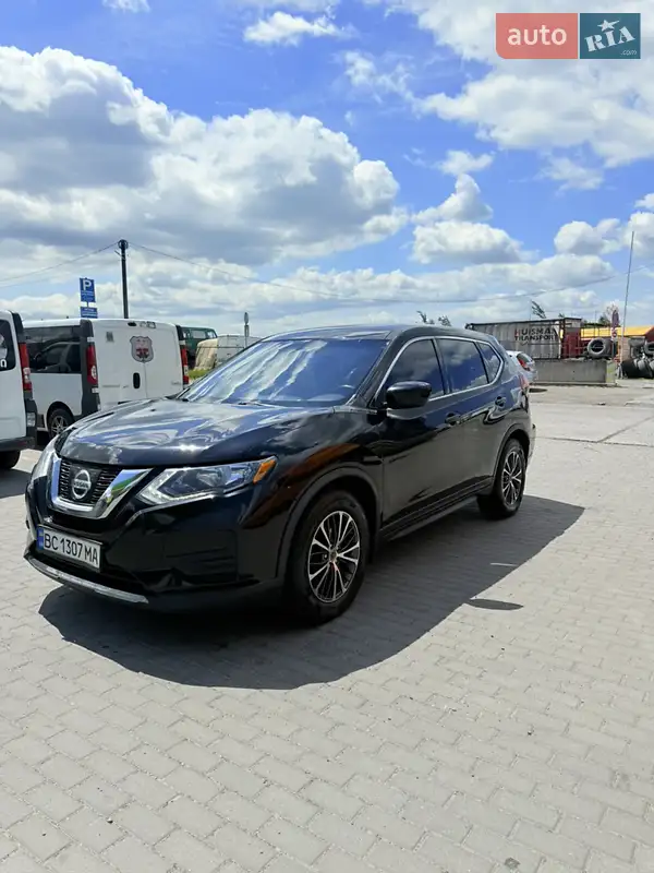 Nissan Rogue