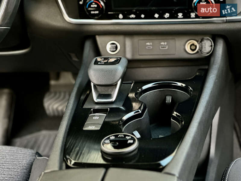 Внедорожник / Кроссовер Nissan Rogue 2022 в Умани