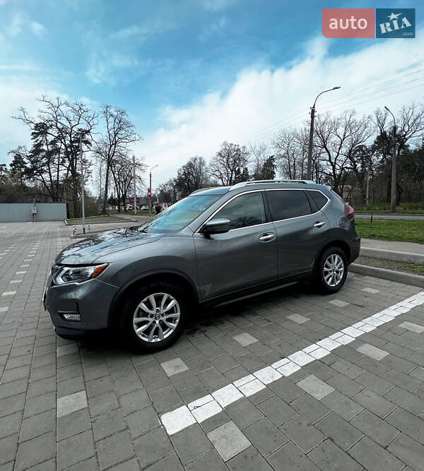 Внедорожник / Кроссовер Nissan Rogue 2018 в Днепре фото 2 Внедорожник / Кроссовер Nissan Rogue 2018 в Днепре