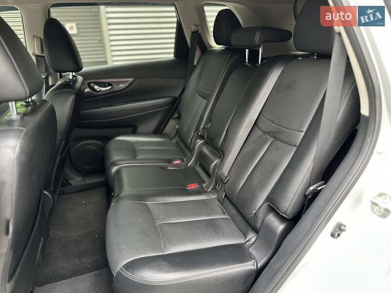 Внедорожник / Кроссовер Nissan Rogue 2019 в Киеве