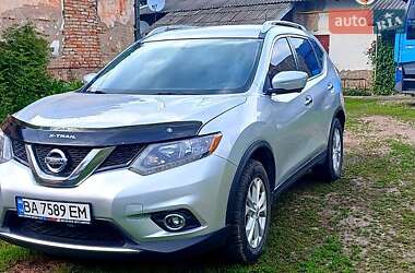 Внедорожник / Кроссовер Nissan Rogue 2015 в 