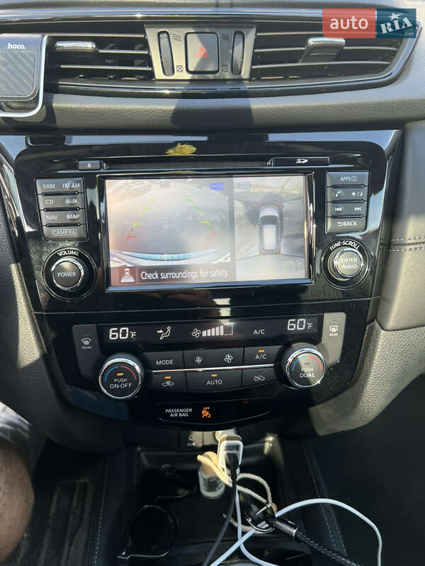 Внедорожник / Кроссовер Nissan Rogue 2017 в Киеве