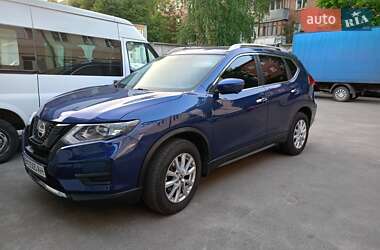 Позашляховик / Кросовер Nissan Rogue 2017 в Сумах