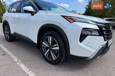 Внедорожник / Кроссовер Nissan Rogue 2024 в 