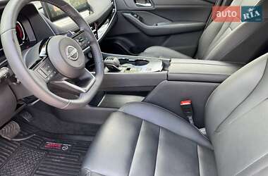 Внедорожник / Кроссовер Nissan Rogue 2024 в 