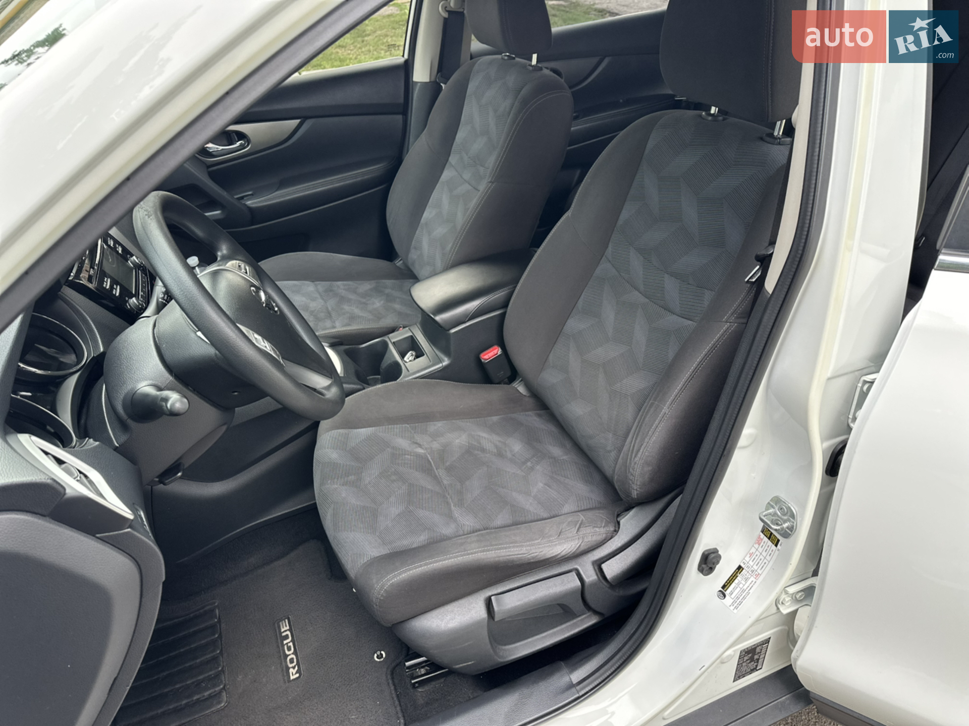 2016 Nissan Rogue - мініатюра 4