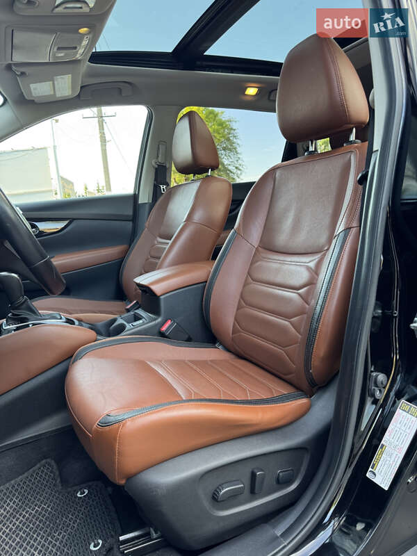 Внедорожник / Кроссовер Nissan Rogue 2018 в Одессе