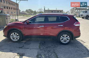 Внедорожник / Кроссовер Nissan Rogue 2015 в 