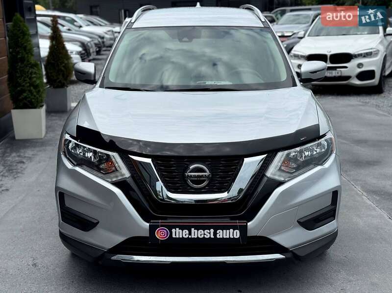 Внедорожник / Кроссовер Nissan Rogue 2019 в Ровно