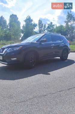 Внедорожник / Кроссовер Nissan Rogue 2016 в 