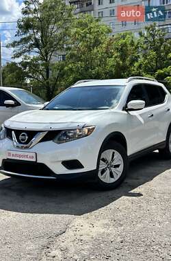 Внедорожник / Кроссовер Nissan Rogue 2015 в Сумах
