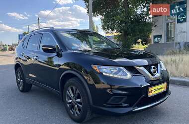 Внедорожник / Кроссовер Nissan Rogue 2015 в Николаеве