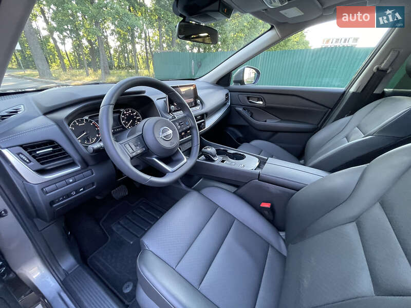 Позашляховик / Кросовер Nissan Rogue 2024 в Києві