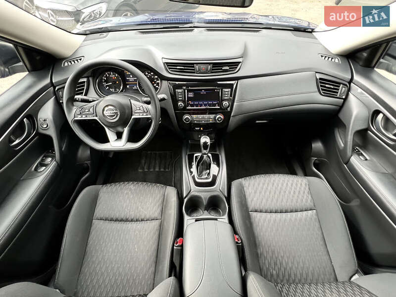 Внедорожник / Кроссовер Nissan Rogue 2019 в Одессе