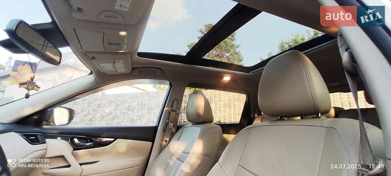 Внедорожник / Кроссовер Nissan Rogue 2019 в Киеве