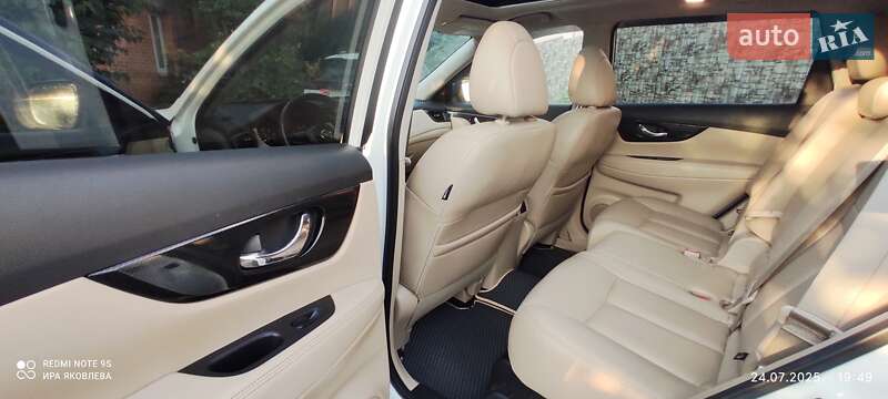 Внедорожник / Кроссовер Nissan Rogue 2019 в Киеве