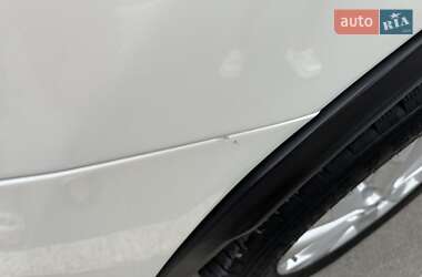 Внедорожник / Кроссовер Nissan Rogue 2016 в 