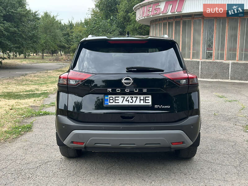 Позашляховик / Кросовер Nissan Rogue 2023 в Києві