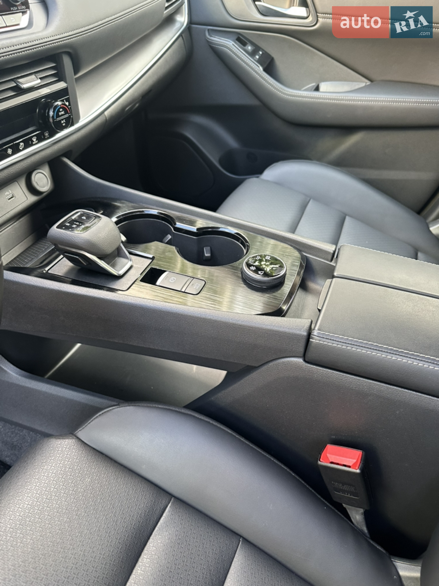 2023 Nissan Rogue - мініатюра 10