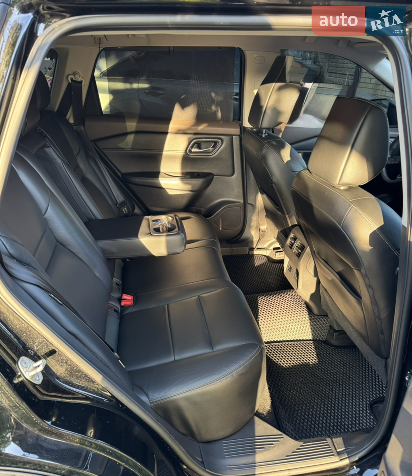 2021 Nissan Rogue - мініатюра 18