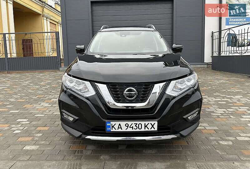 Внедорожник / Кроссовер Nissan Rogue 2018 в Ивано-Франковске