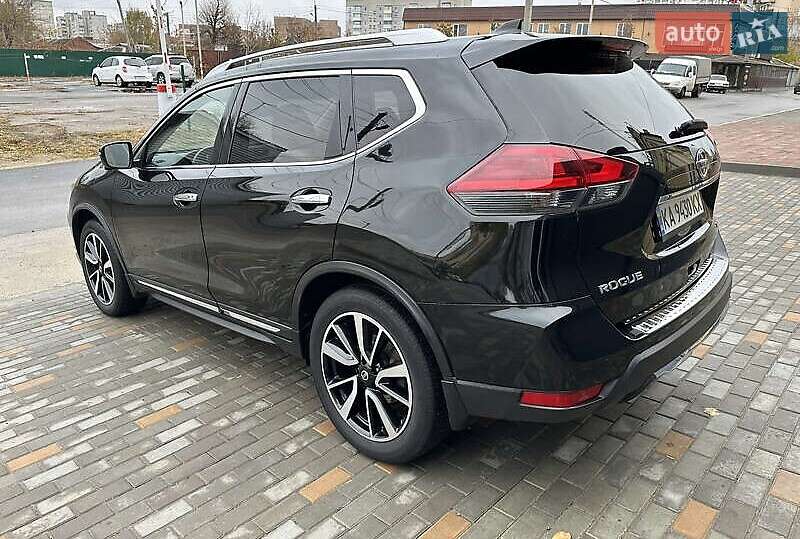 Внедорожник / Кроссовер Nissan Rogue 2018 в Ивано-Франковске