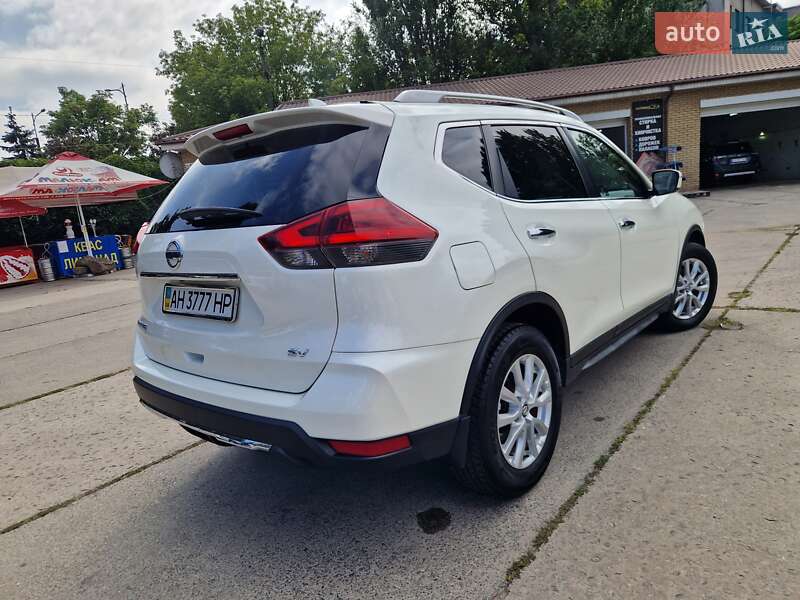 Позашляховик / Кросовер Nissan Rogue 2018 в Дніпрі