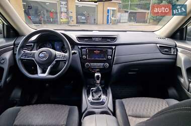Позашляховик / Кросовер Nissan Rogue 2018 в Дніпрі