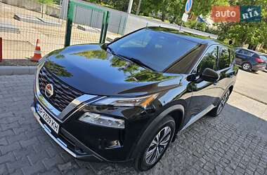 Позашляховик / Кросовер Nissan Rogue 2021 в Запоріжжі