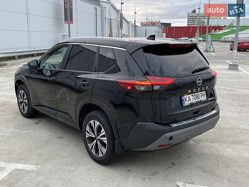 Позашляховик / Кросовер Nissan Rogue 2023 в Києві