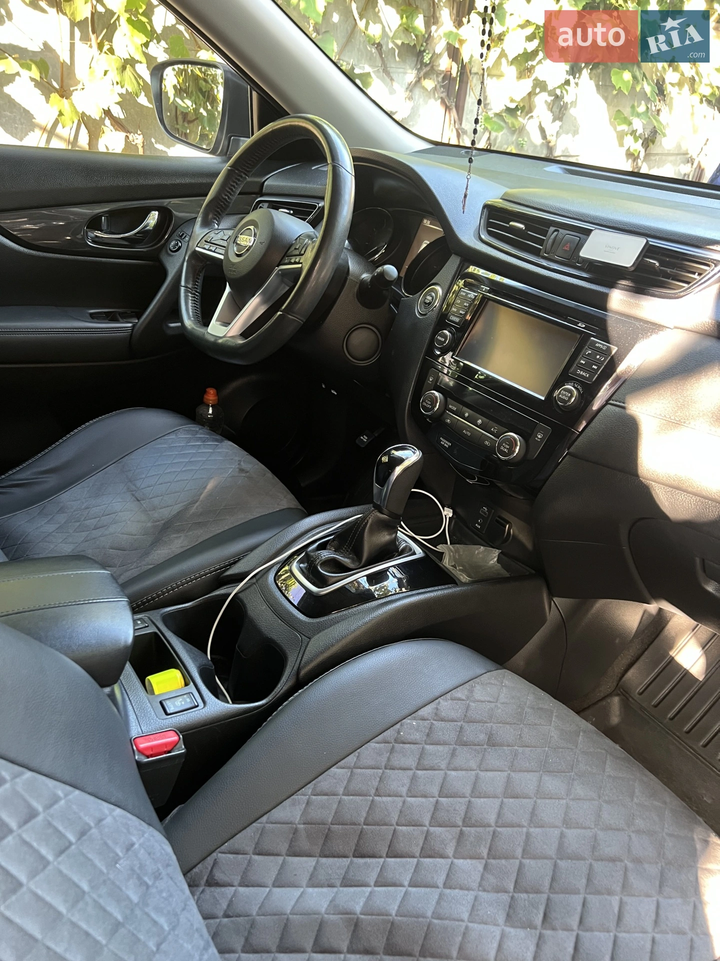 2017 Nissan Rogue - мініатюра 13