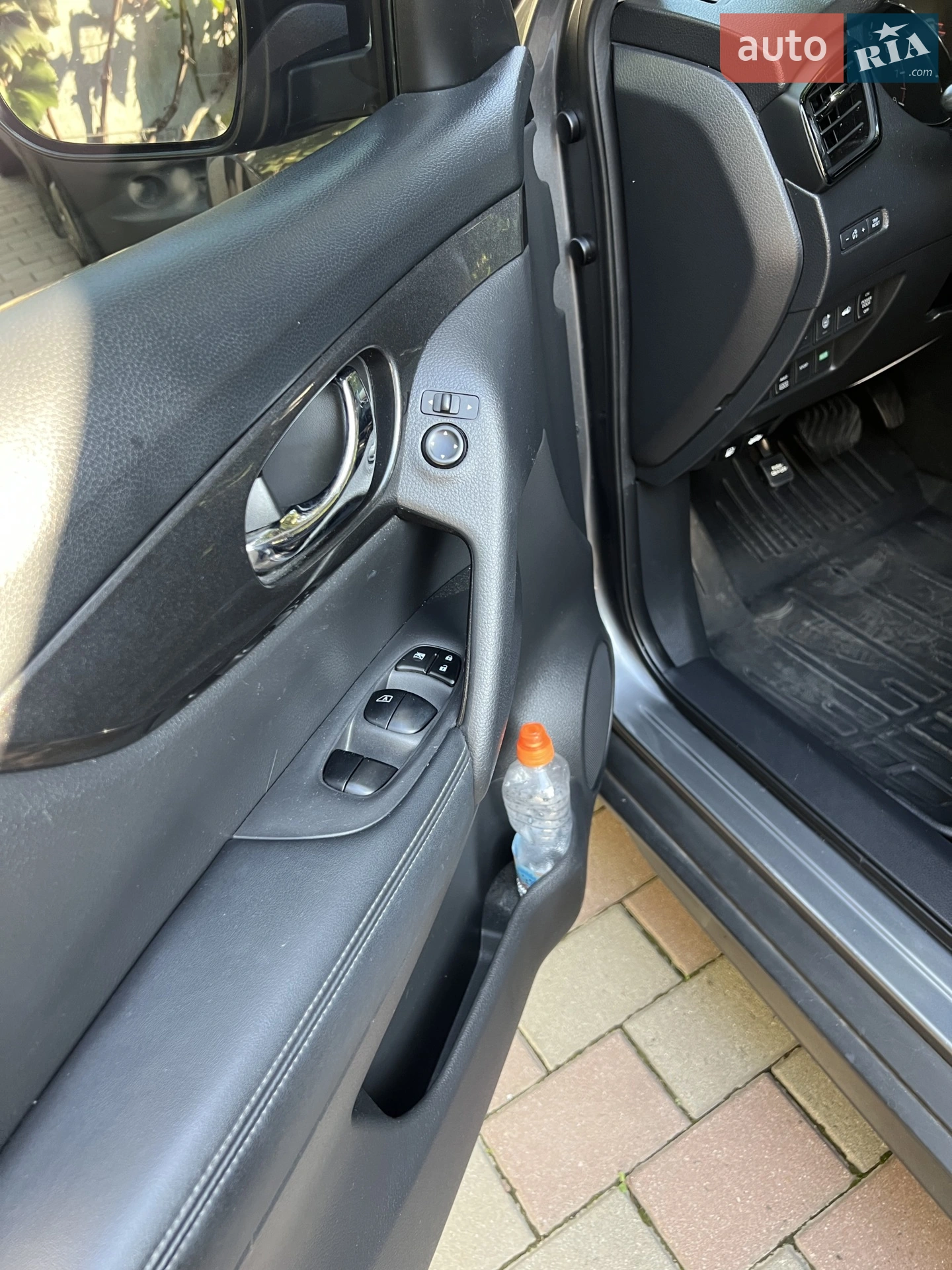 2017 Nissan Rogue - мініатюра 17