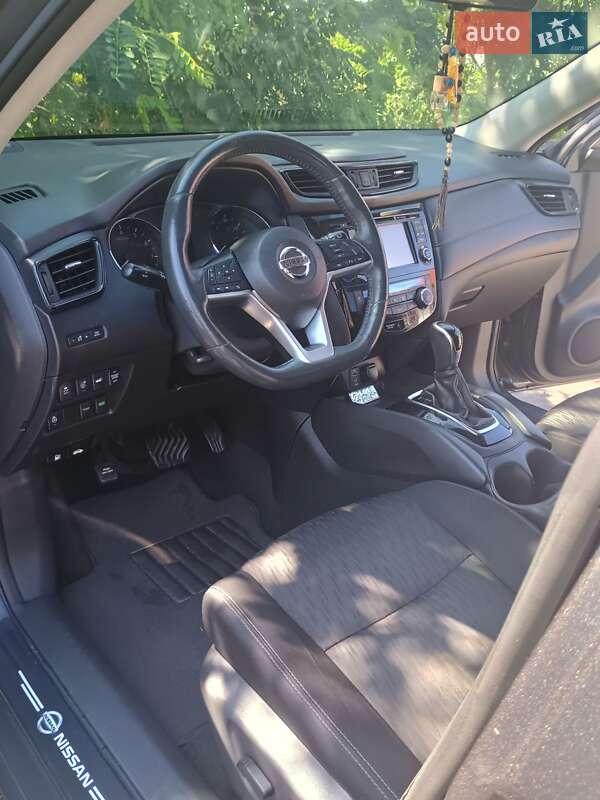 Внедорожник / Кроссовер Nissan Rogue 2017 в Чернигове фото 5 Внедорожник / Кроссовер Nissan Rogue 2017 в Чернигове