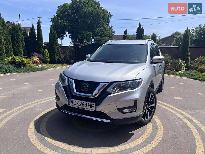 Nissan Rogue 2020