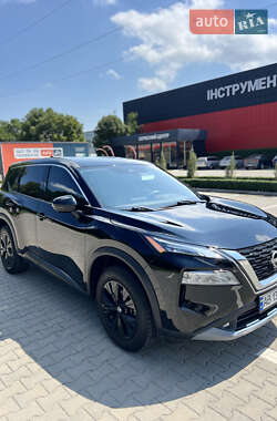 Внедорожник / Кроссовер Nissan Rogue 2021 в Виннице