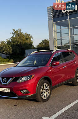 Внедорожник / Кроссовер Nissan Rogue 2015 в 