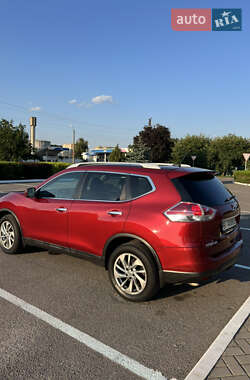 Внедорожник / Кроссовер Nissan Rogue 2015 в 