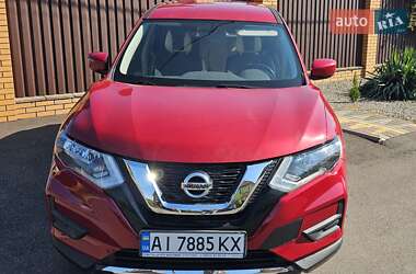 Внедорожник / Кроссовер Nissan Rogue 2016 в Броварах