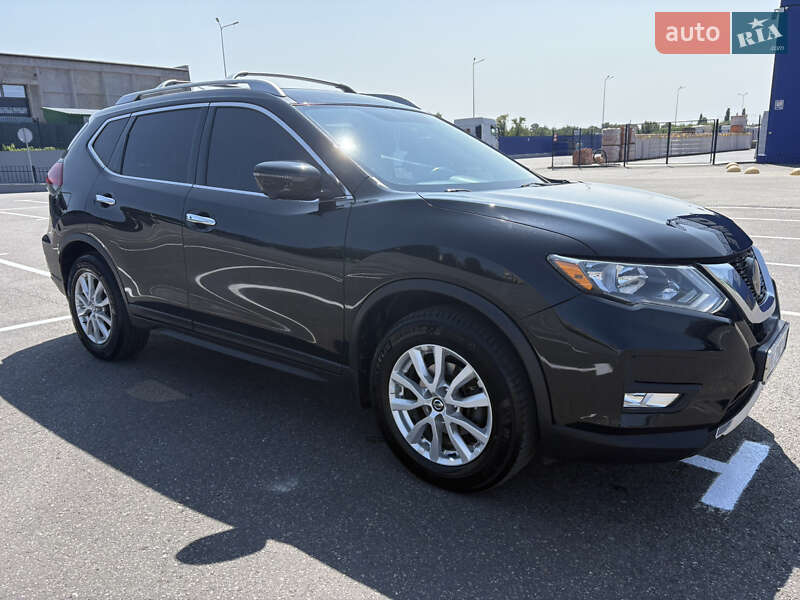 Позашляховик / Кросовер Nissan Rogue 2018 в Полтаві фото 3 Позашляховик / Кросовер Nissan Rogue 2018 в Полтаві