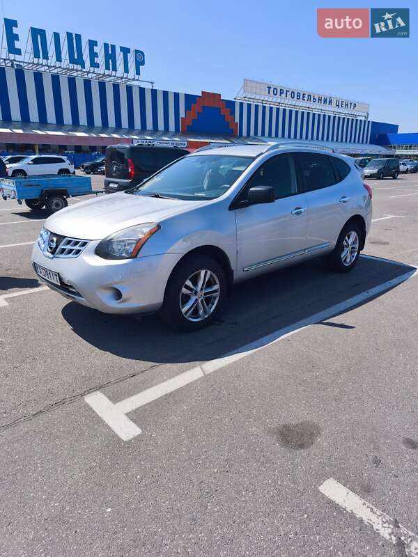 Внедорожник / Кроссовер Nissan Rogue 2015 в Черкассах