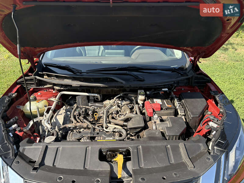 Внедорожник / Кроссовер Nissan Rogue 2021 в Полтаве