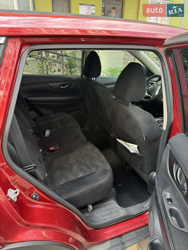 Позашляховик / Кросовер Nissan Rogue 2016 в Львові фото 7 Позашляховик / Кросовер Nissan Rogue 2016 в Львові