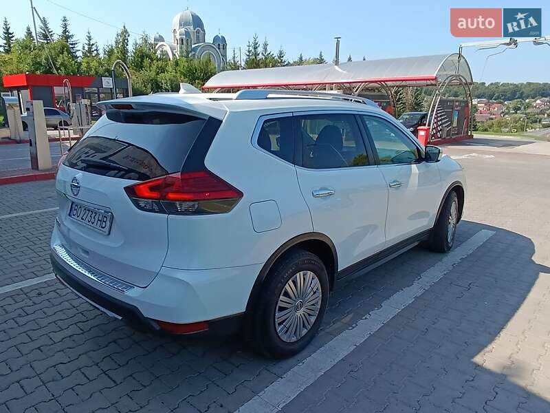 Внедорожник / Кроссовер Nissan Rogue 2016 в Тернополе фото 4 Внедорожник / Кроссовер Nissan Rogue 2016 в Тернополе