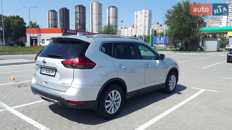Позашляховик / Кросовер Nissan Rogue 2016 в Києві